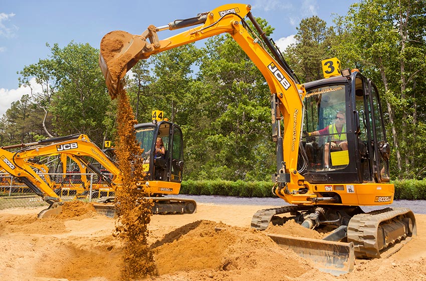 kids in diggers