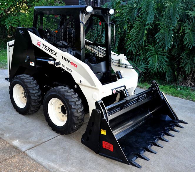 Review 2013 Terex TSR60 Skid Steer
