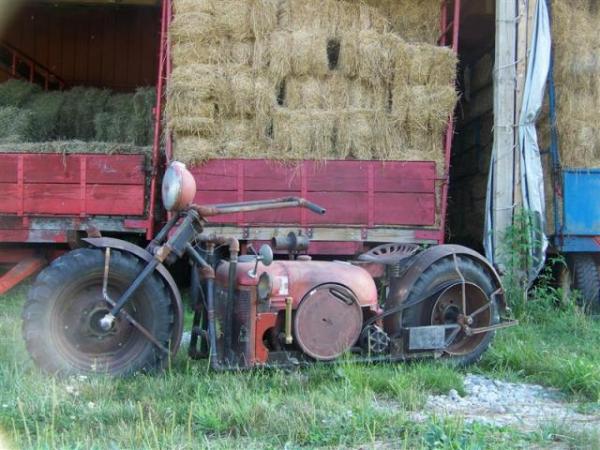 tractor motorcycle