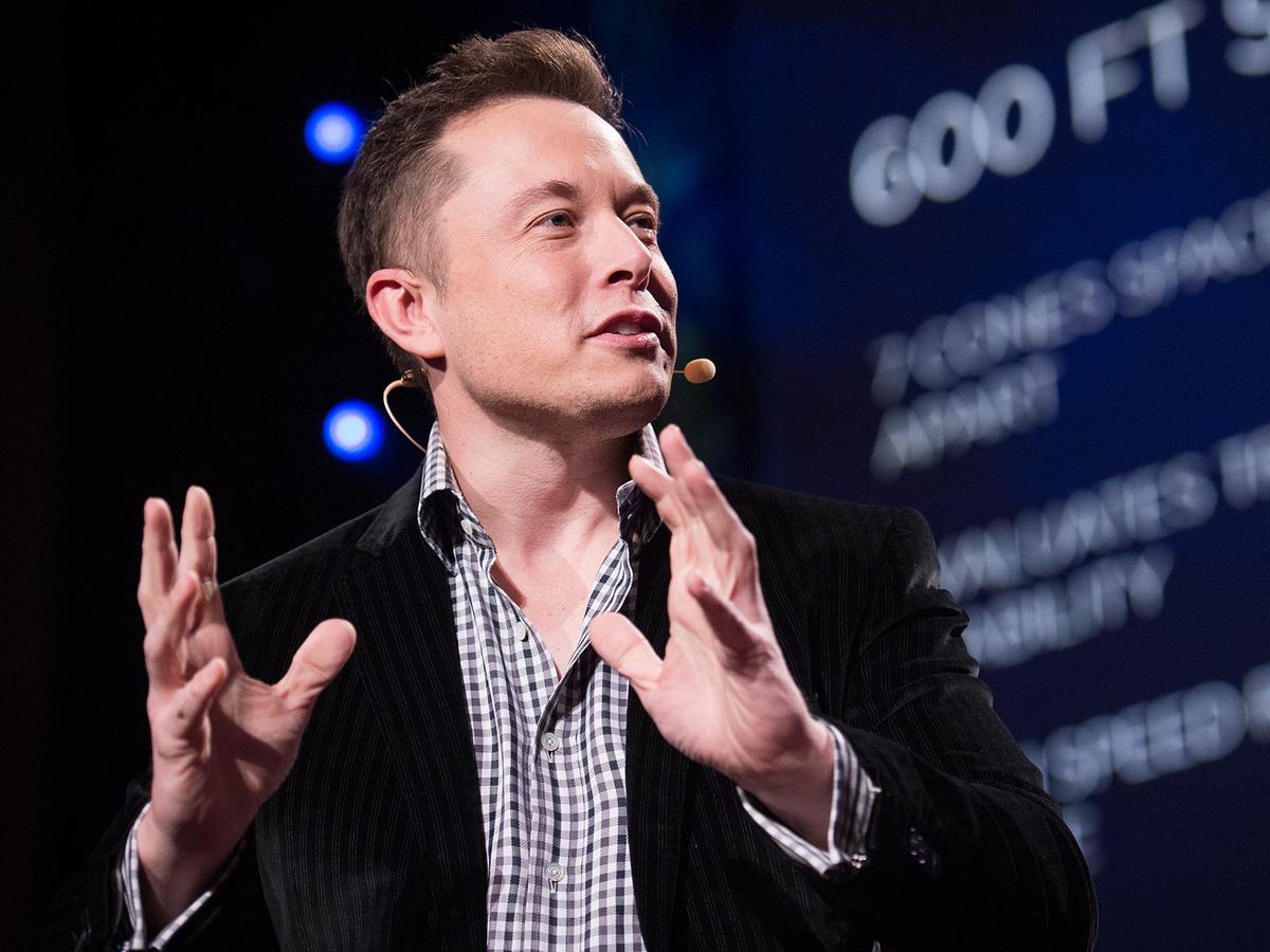 elon-musk-electric-truck