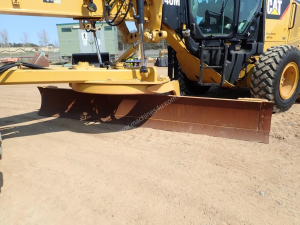 Cat 140M grader blade