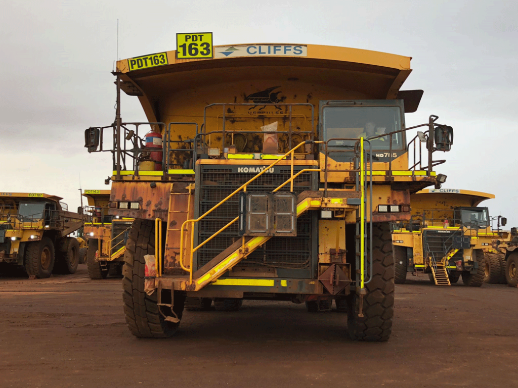 Komatsu mining dump truck HD785-7