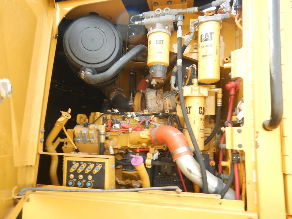 motor grader engine