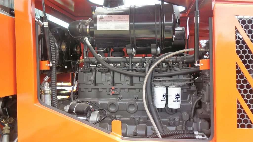 wheel loader engine