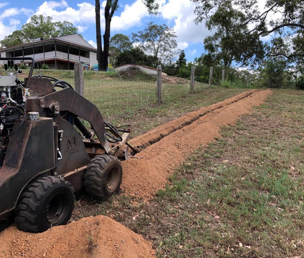 McLoughlin mini loader