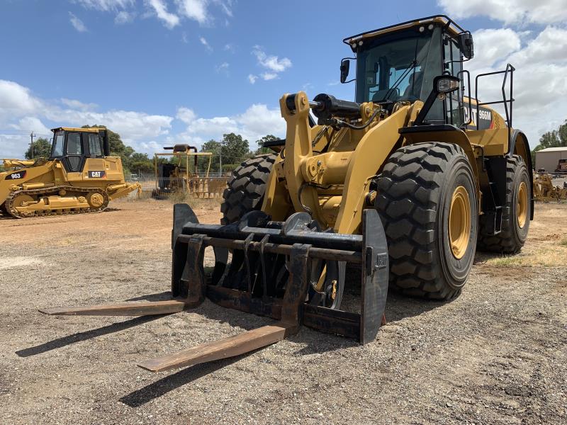 Caterpillar 966M Wheel Loader Equipment Focus