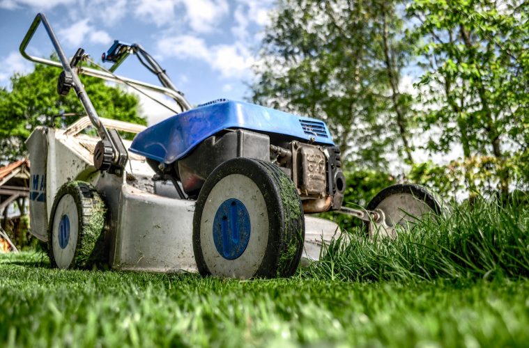 Top 10 Zero Turn Mower Brands